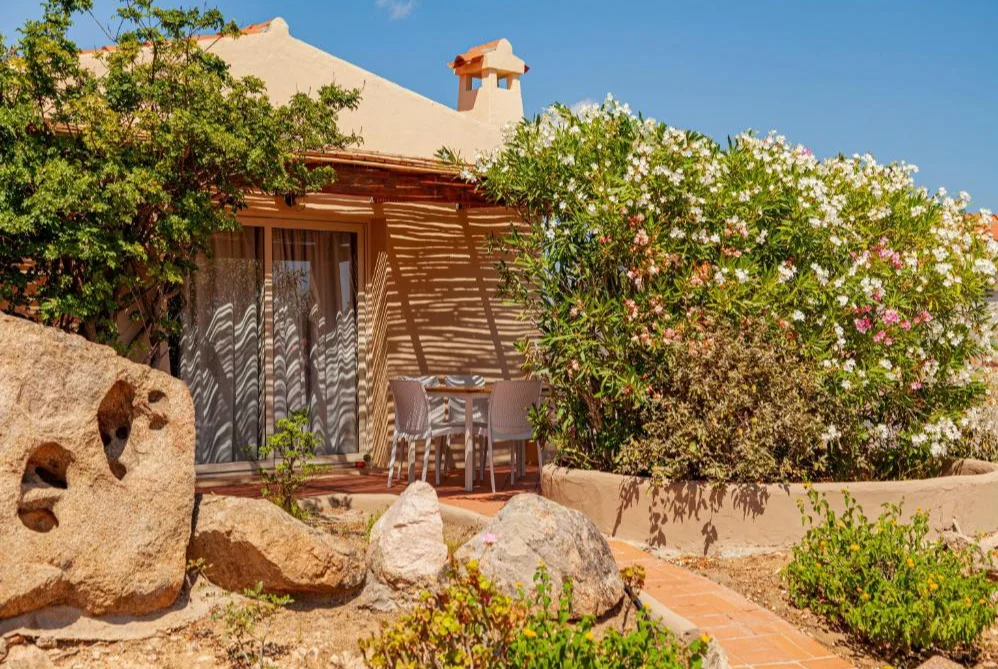 Hotel Lu Nibareddu | huis met terras